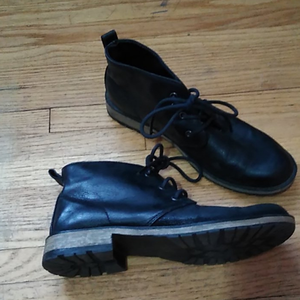 Lug lace up booties Size 6.5